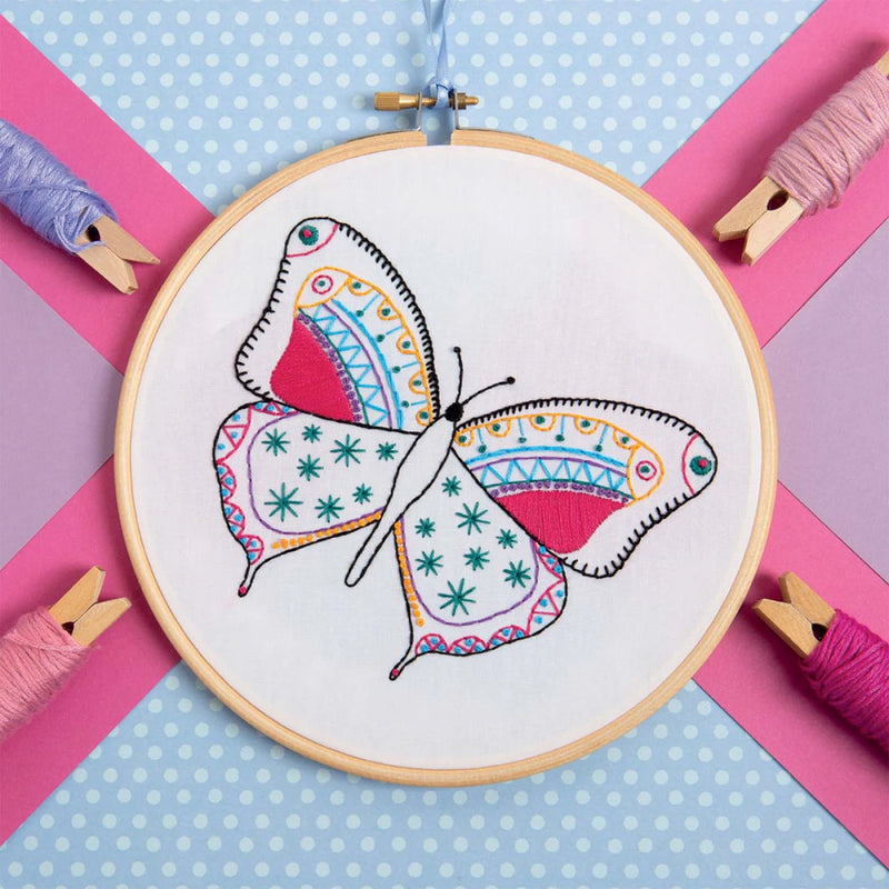 Embroidery Made Easy: Awesome Animals