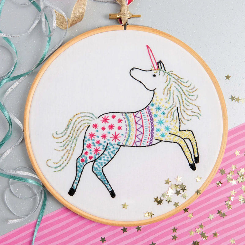 Beginner Hand Embroidery - Awesome Animals