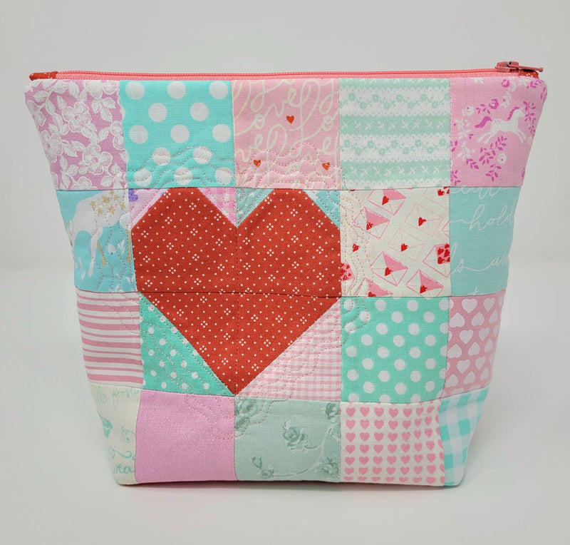 Heart Zipper Pouch