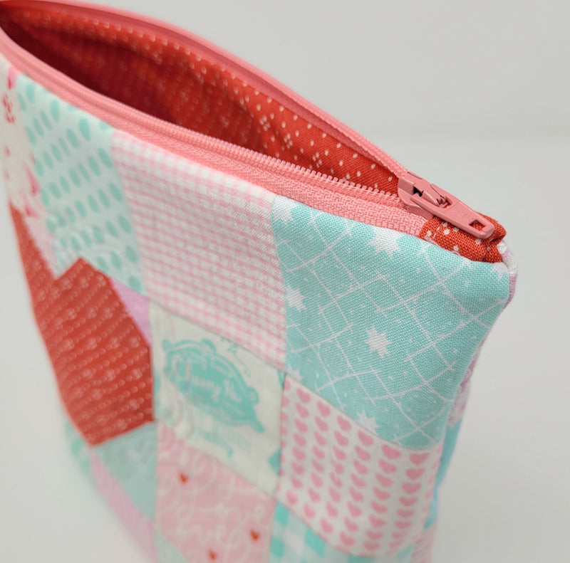 Heart Zipper Pouch